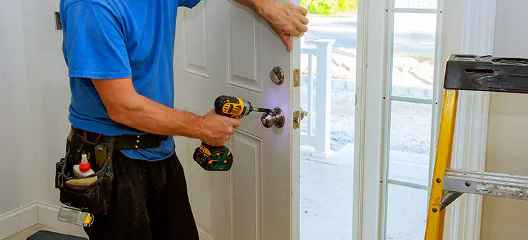 Car Door Lock Repair in Bellview, FL